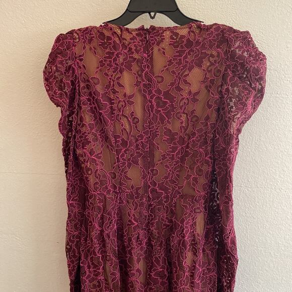 Michael Kors Lace dress - Picture 7 of 13